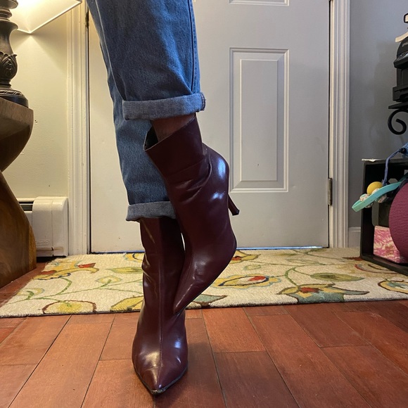 Wine red Y2K Nine West bootie - Picture 2 of 5